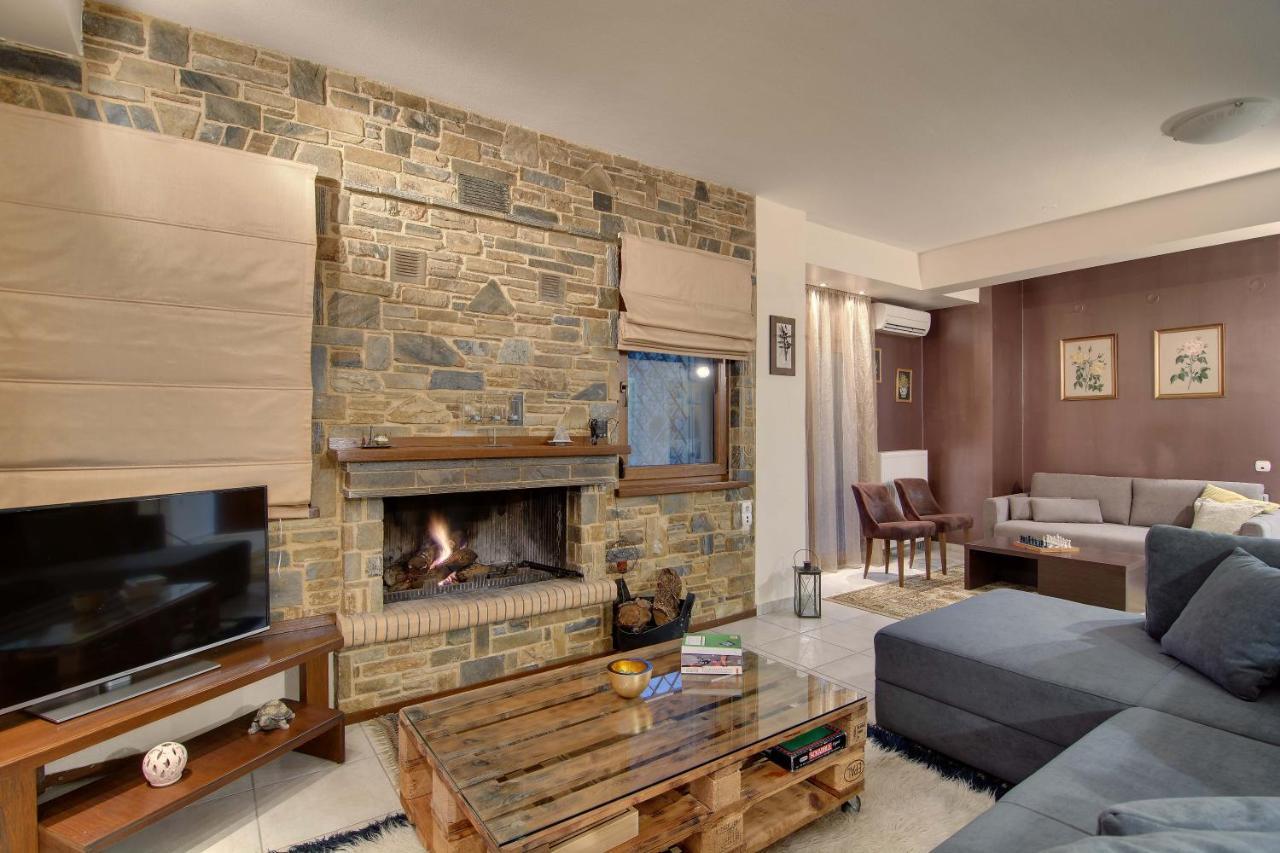 Country Place Apartment With Mountains View Ioannina Buitenkant foto